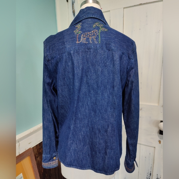Christopher & Banks Jean Jacket with animal embroidery details - Picture 2 of 11